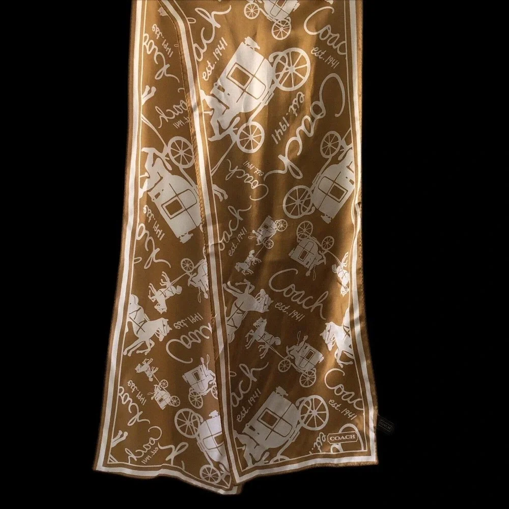 Coach scarf gold carriage pattern 100% silk 27×150 cm Used Japan